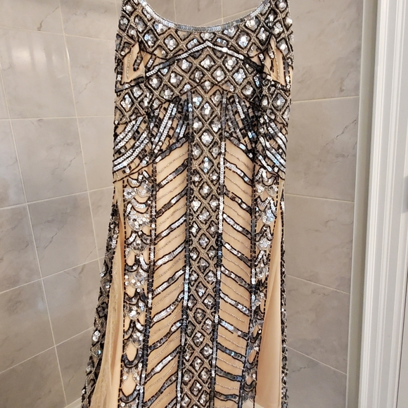 Beaded Nude Dress - Picture 2 of 12